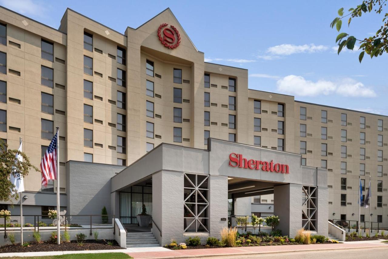 Sheraton Madison Hotel Extérieur photo